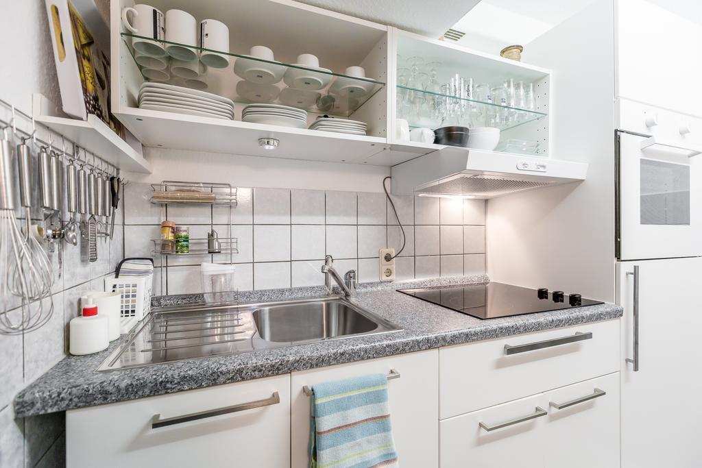Apartments Нойс Номер фото